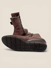 Load image into Gallery viewer, (41/10) Ecco Brown Leather Boots
