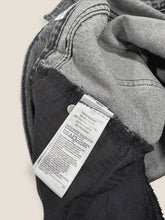 Load image into Gallery viewer, (16 Short) Gap Gray Barrel Jeans