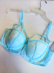 (36D) Adore Me Mint Underwire Bra