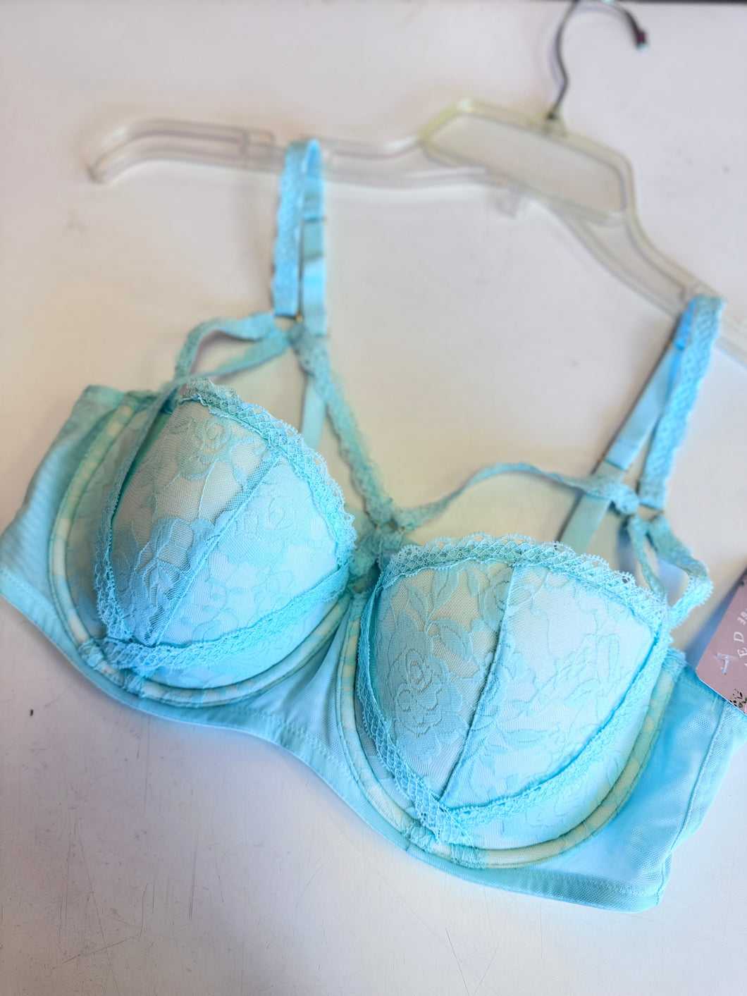 (36D) Adore Me Mint Underwire Bra