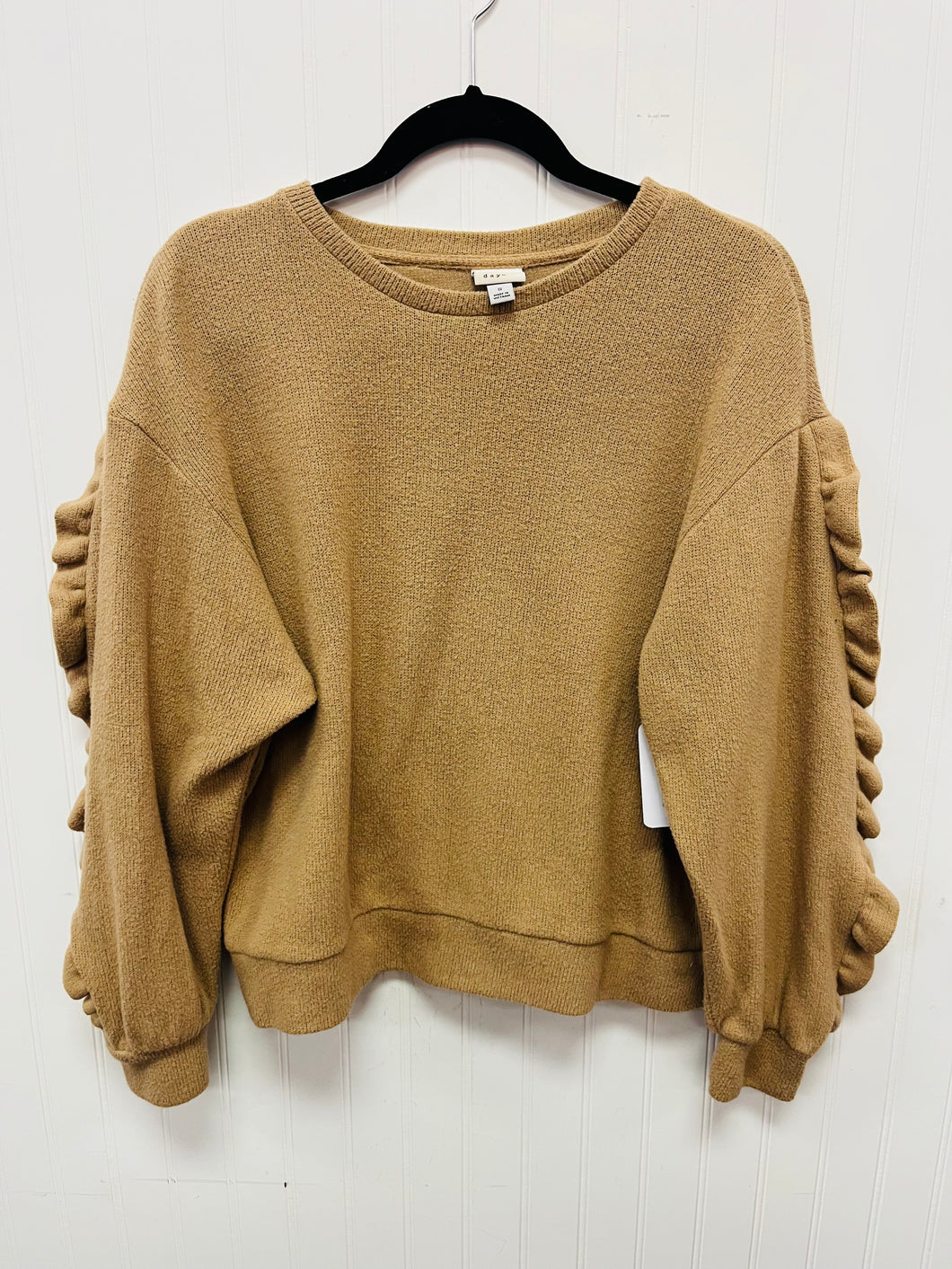 (S) A New Day Tan Ruffled Sweater Womens