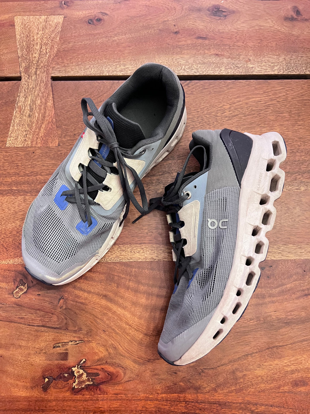 ONCloud Mens Sneaker