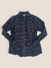 Load image into Gallery viewer, (XXL) Cinch Men's Black Camo Button Up