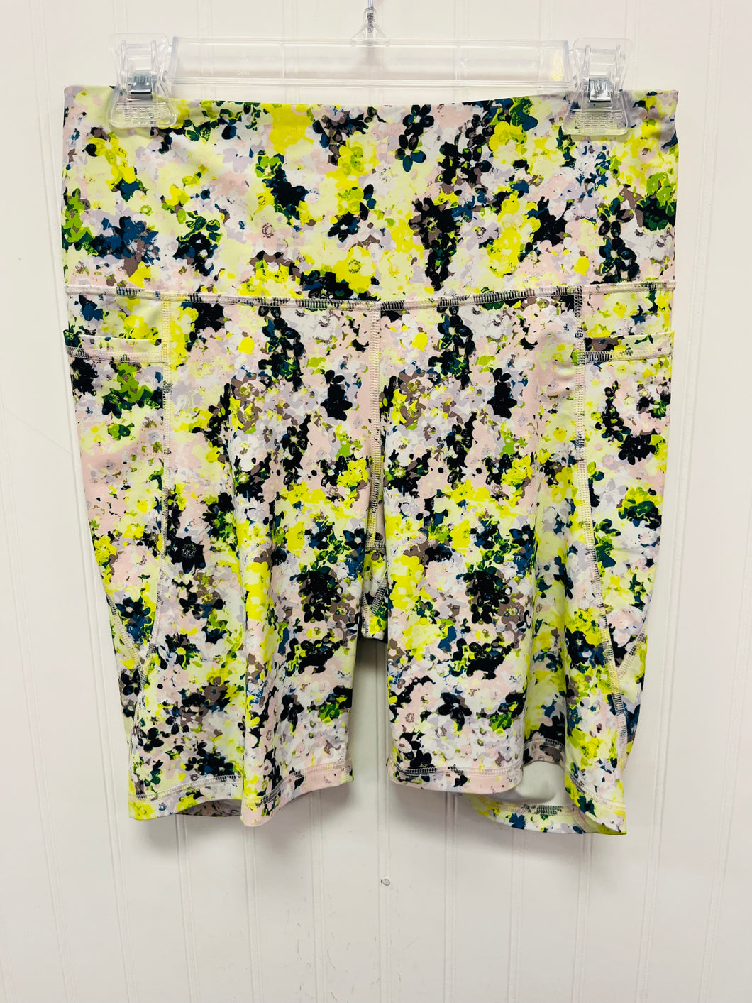 (L) Old Navy Active Neon Patterned Biker Shorts Womens