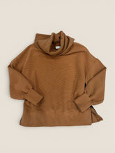 Load image into Gallery viewer, (S) Varley Tan Ribbed Oversized Pullover