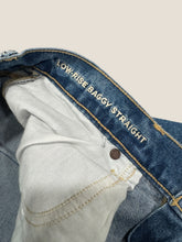 Load image into Gallery viewer, (10) American Eagle Baggy Straight Fit Jean