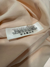 Load image into Gallery viewer, (L) MM LaFlauer Peach SIlk Top
