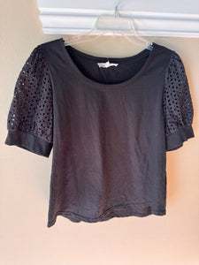 (L) Jane & Delaney Black Lace Sleeve Shirt Women's