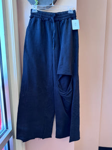 (S) Zenana Black Wide Leg Distressed Sweat
