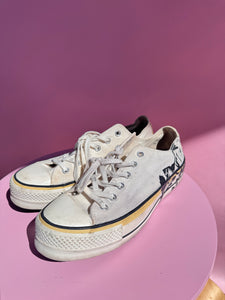(10) Converse Tan Black Floral Platform Sneaker