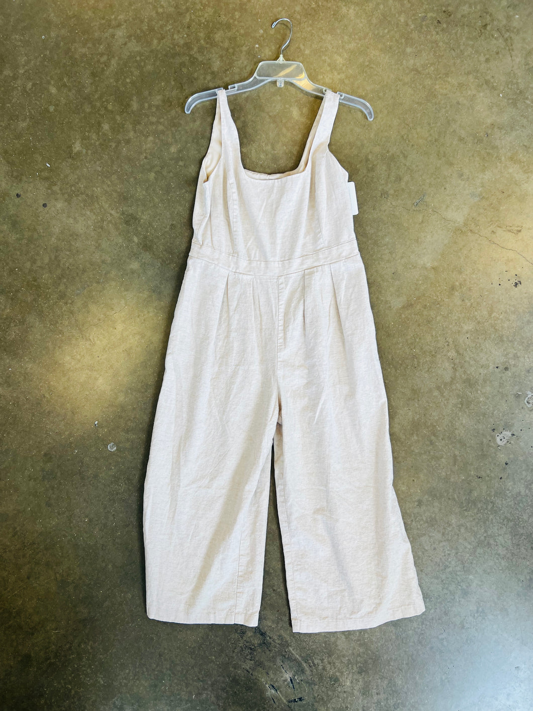 (6) Banana Republic Tan Linen Jumpsuit