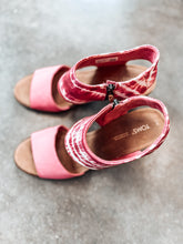 Load image into Gallery viewer, (11) Toms Pink Tye Dye Heels Womens