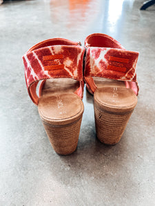 (11) Toms Pink Tye Dye Heels Womens