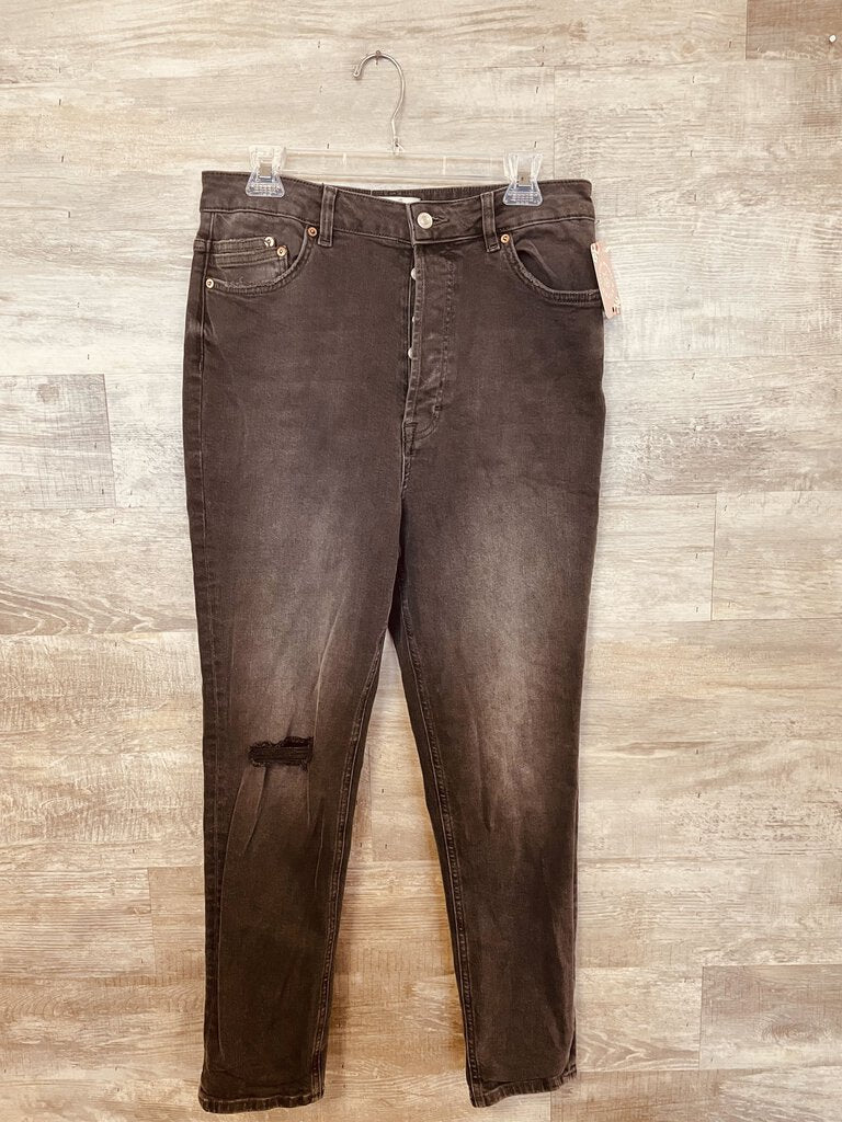 (31/12) Free People Black Distressed Jeans Women's