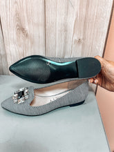 Load image into Gallery viewer, (5) Sole Society Striped Libry Jeweled Shoe Womens