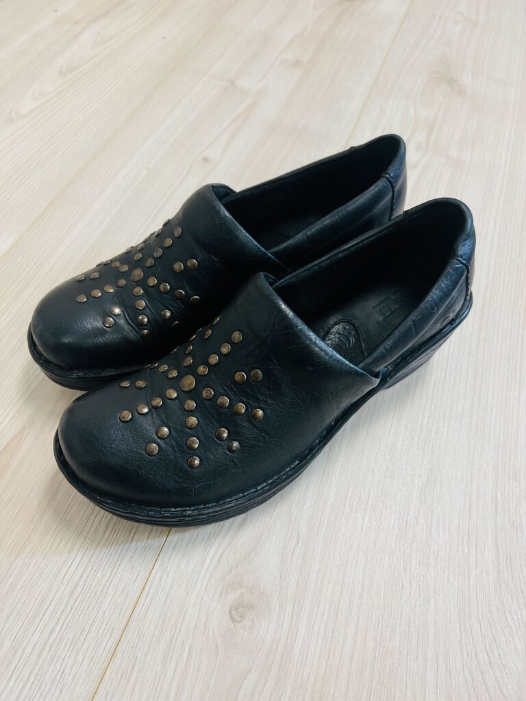 (7) Born Black Cloggs Womens