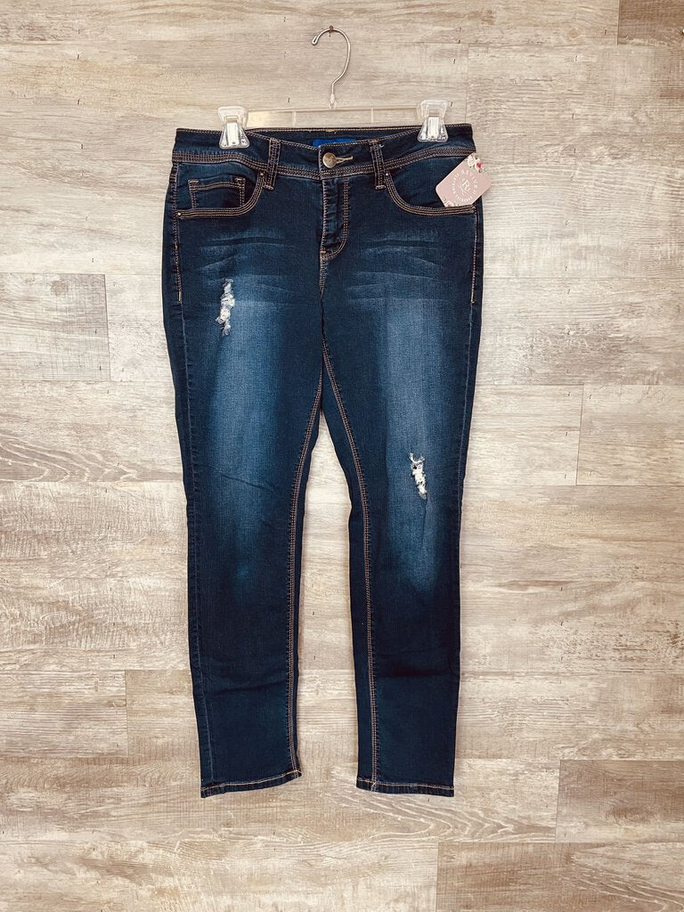 (6) Royalty Reg Distressed Skinny Jeans Womens