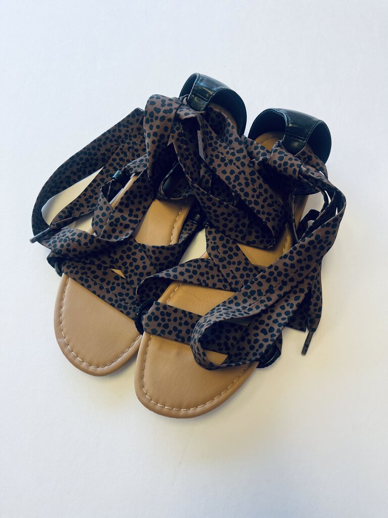 (10) Old Navy Brown Speckled Lace up Sandals Womens