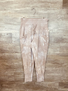 (S) All In Motion Tan Marbled Joggers Womens