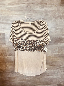 (M) 7th Ray Tan Striped Leopard Top Womens