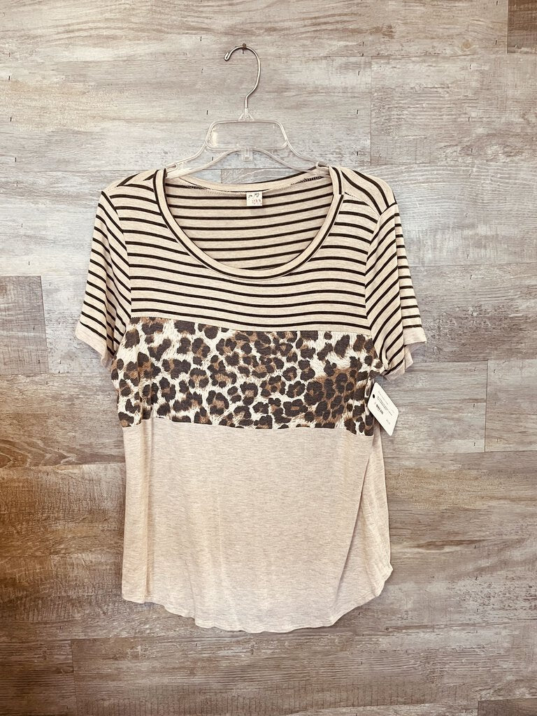 (M) 7th Ray Tan Striped Leopard Top Womens
