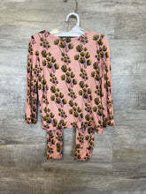 Load image into Gallery viewer, (4t) Velveteen Pink Floral Two Piece Set Girl&#39;s