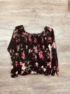 (XL) Place Black Floral Top Girls
