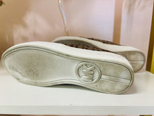 Load image into Gallery viewer, (6) Michael Kors Tan Slip on Casual Shoe Women&#39;s