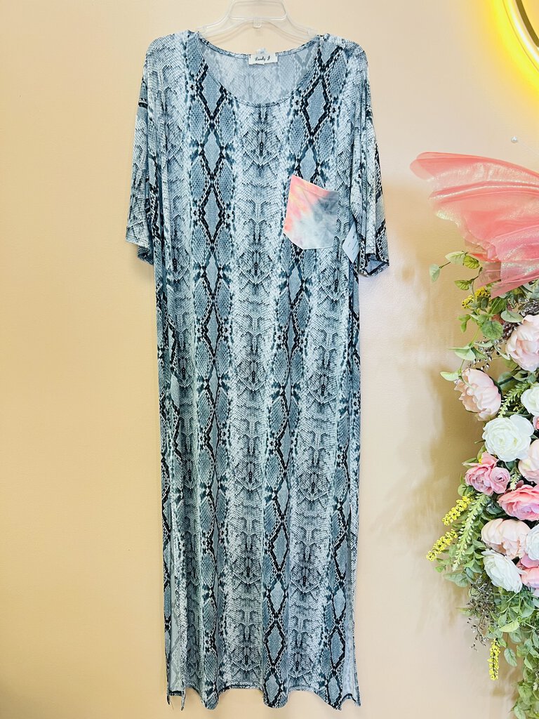 (3X) Lovely J Snakeprint Dress Womens