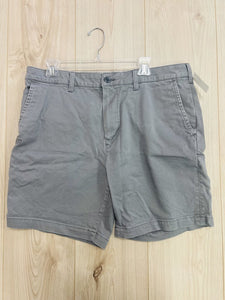 (36) American Eagle Grey Cargo Shorts Mens