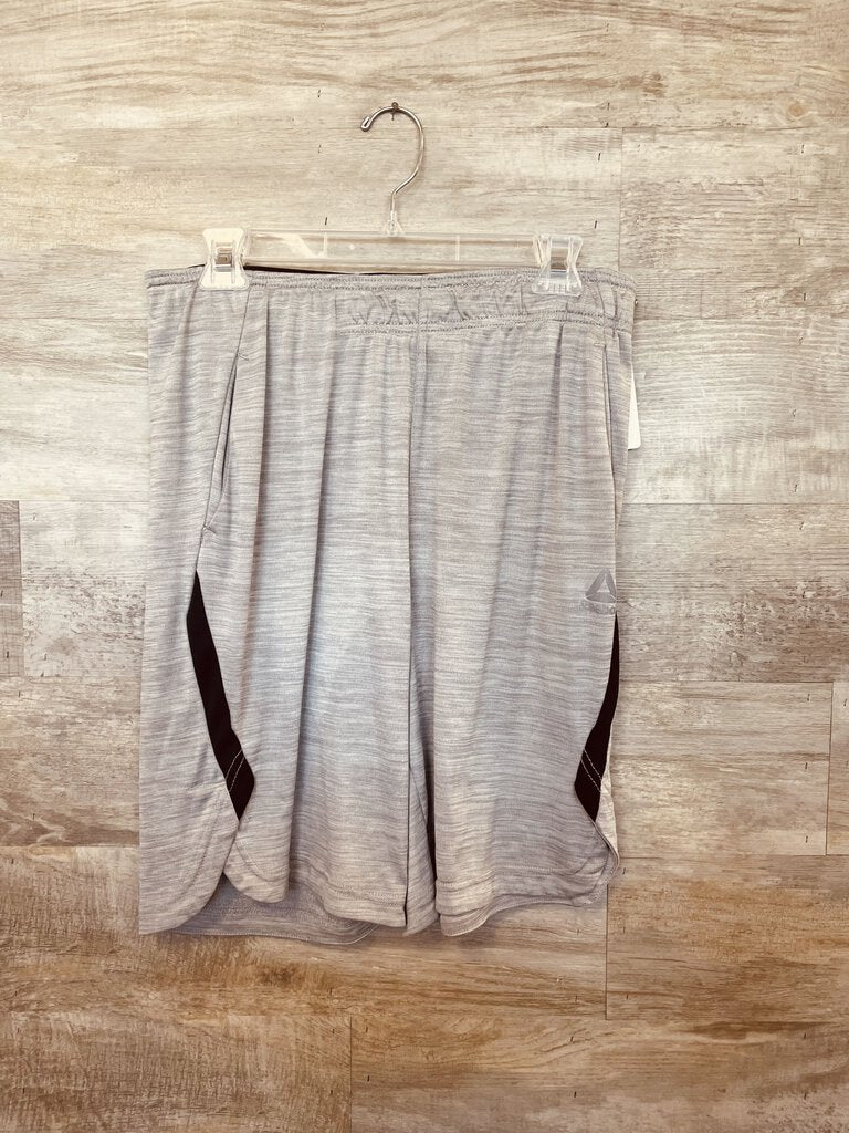 (L) Reebok Grey Shorts Mens\