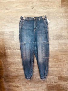 (28) Forever 21 Cargo Jogger Jeans Womens