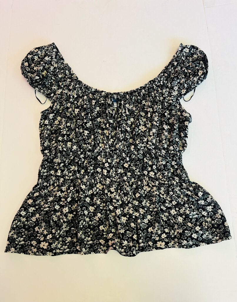 (L) Old Navy Grey Floral Shirt Womens