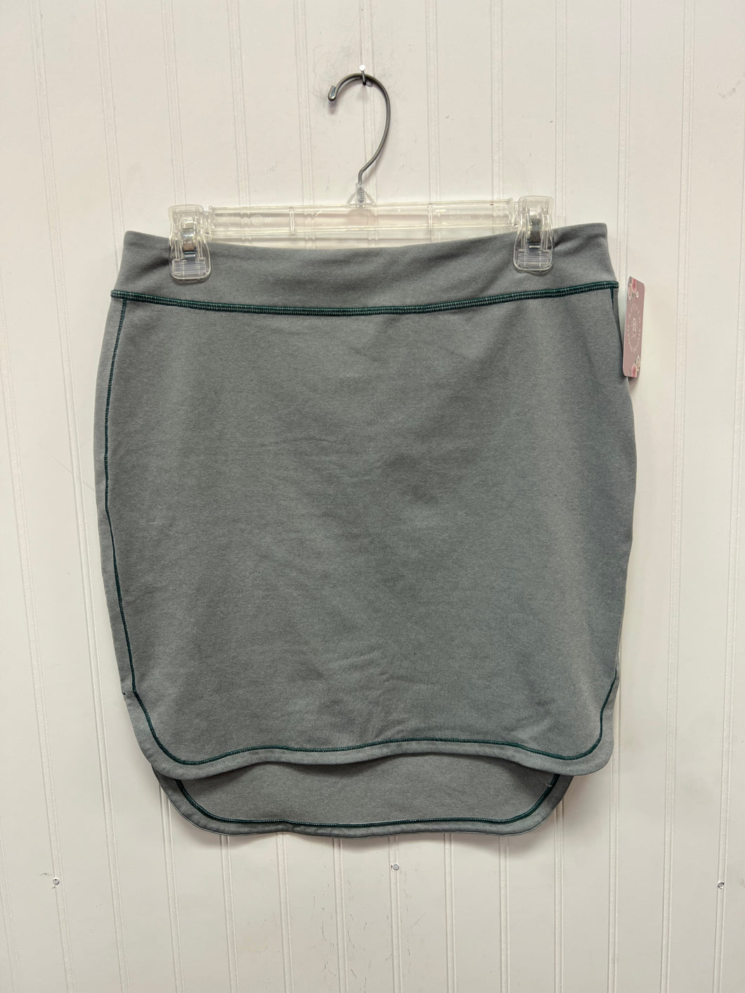 (8) Lululemon Green Skirt Womens