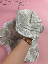 Load image into Gallery viewer, (2T) Rachel Zoe Linen Palm Leaf Set Boys