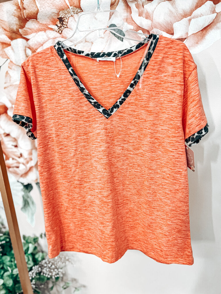 MonaMi Coral Leopard Vneck Tee Women's