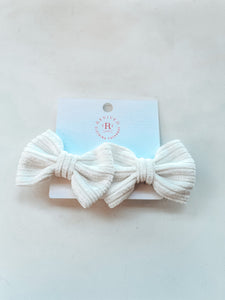 White Bow Set