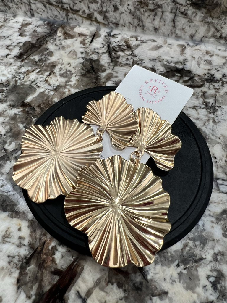 Gold Textured Fan Disc Drop Earring