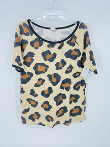 (M/L) Bibi Leopard Waffle knit Shirt Women's
