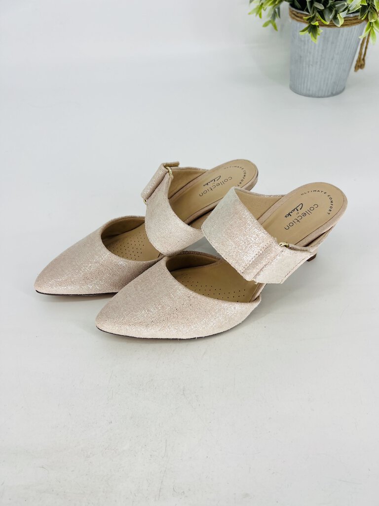 (6) Clarks Light Pink Sparkle Pointed Heel Womens