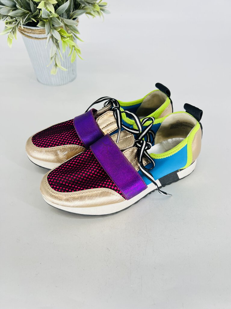 (2) Steve Madden Metallic Sneaker Girl's