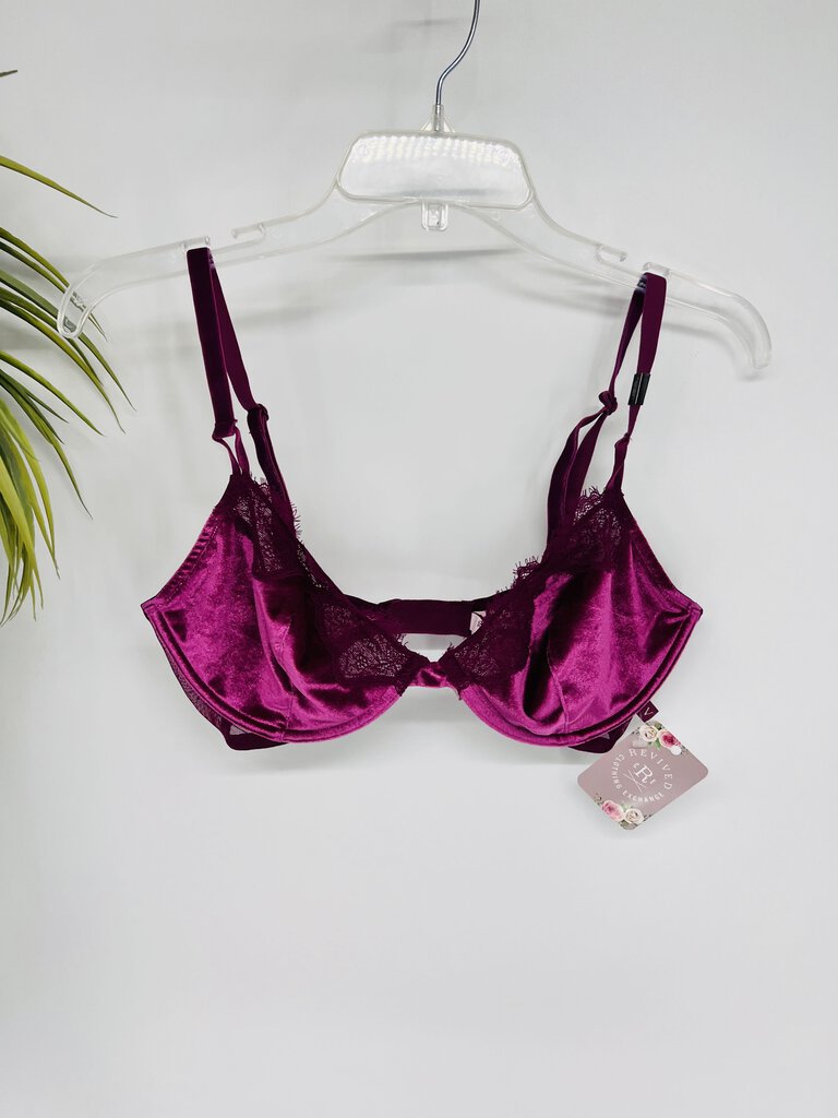 (34DD) Victoria's Secret Purple Velour Bra