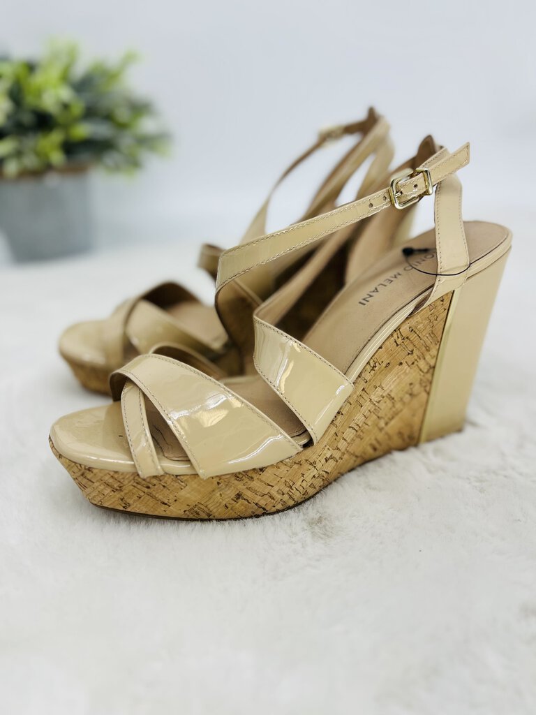 (8.5) Antonio Melani Nude Patent Wedge