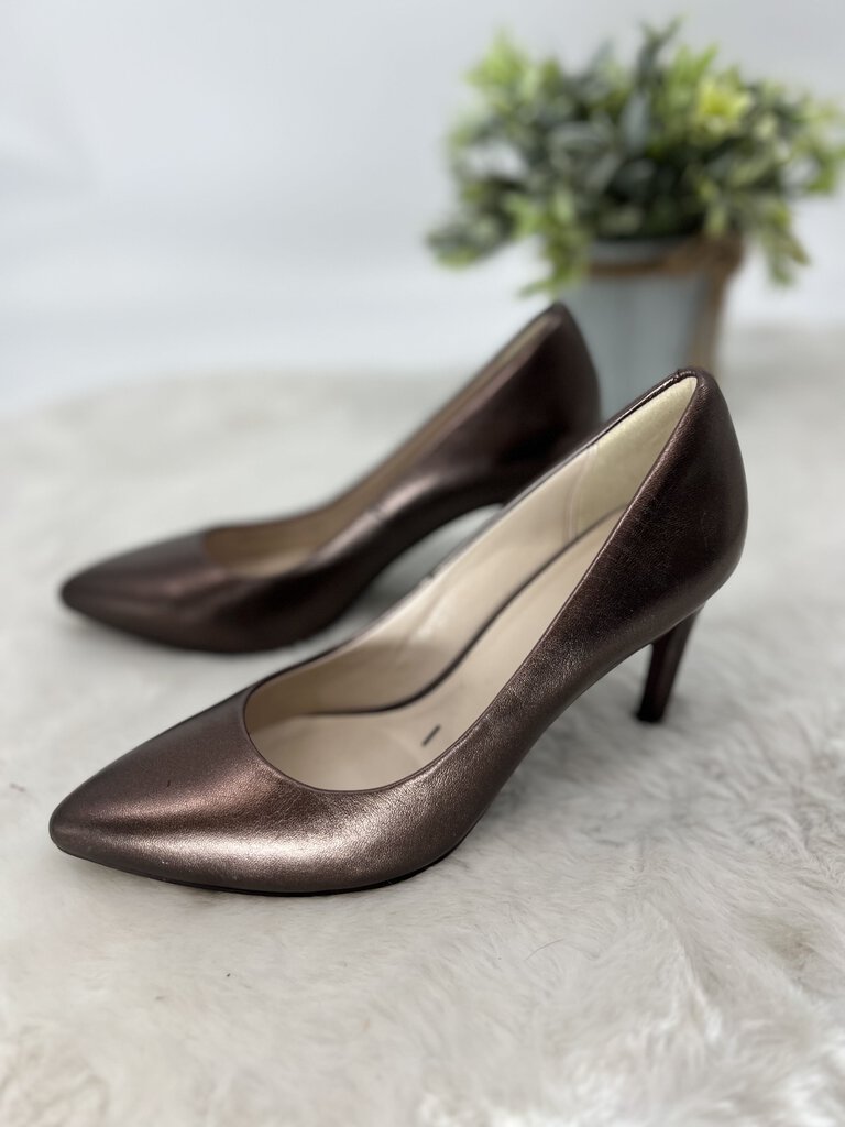 (6.5) Cole Haan Bronze Heels Womens
