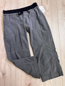 (2) Athleta Grey Cropped Pants Womens