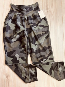 (S) Old Navy Camo Jogger Pant