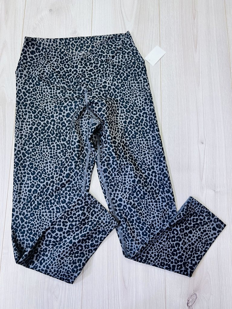 (M) Evolution & Creation Grey Leopard Leggings Womens