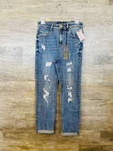 Load image into Gallery viewer, (5) Blue Age Distressed Straight Skinny Jean