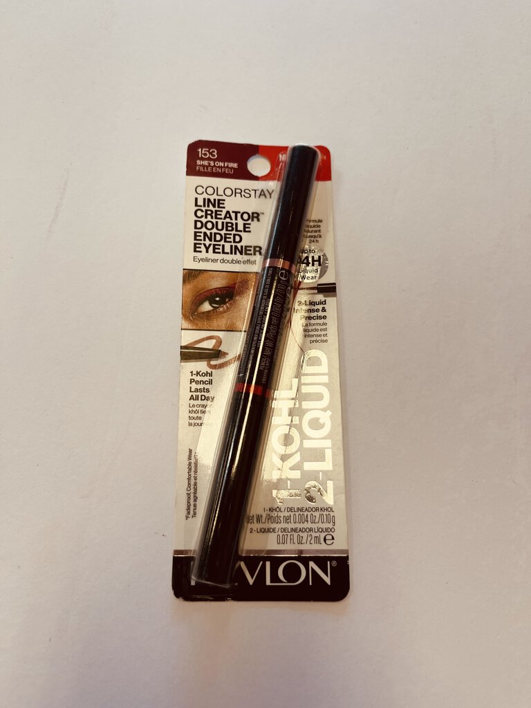 Revlon She's On Fire Liner