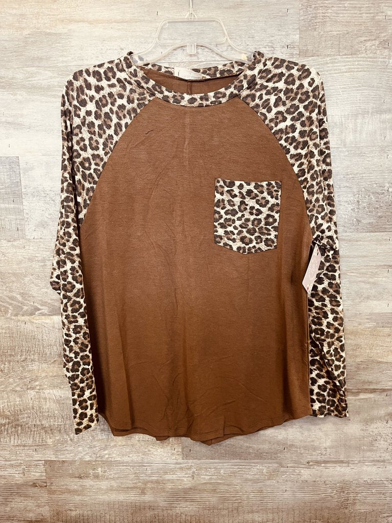 (S) Zenana Brown Leopard Long Sleeve Womens